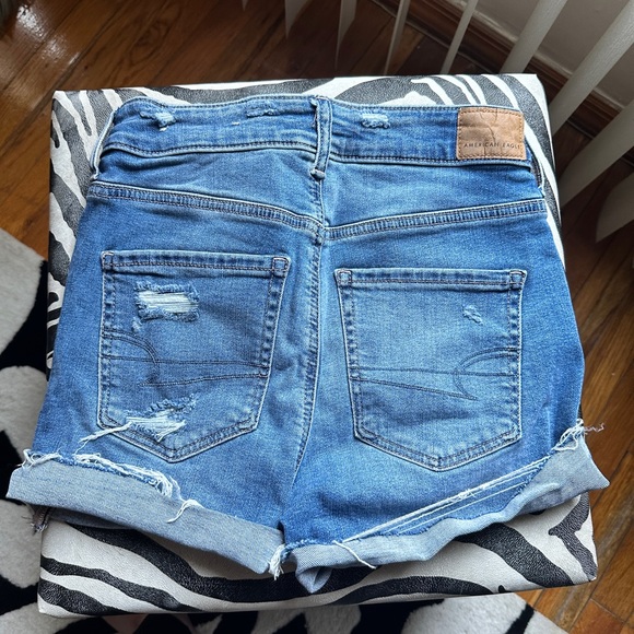 American Eagle high rise shorts - Picture 6 of 6